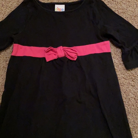 Little girls dress - Picture 2 of 2